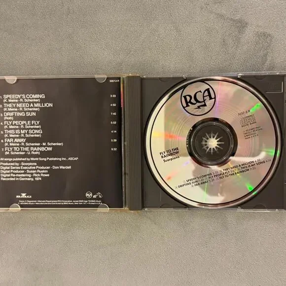 Scorpions Fly to the Rainbow 1st press “1974” - Picture 3 of 4